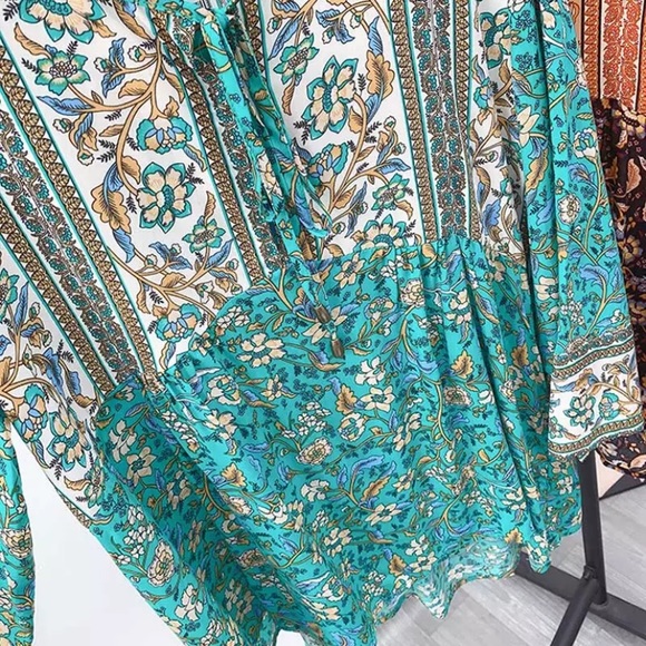 Green Bohemian Floral Button Neck 3/4 Sleeve Blouse Top w/ Tie - Picture 7 of 9